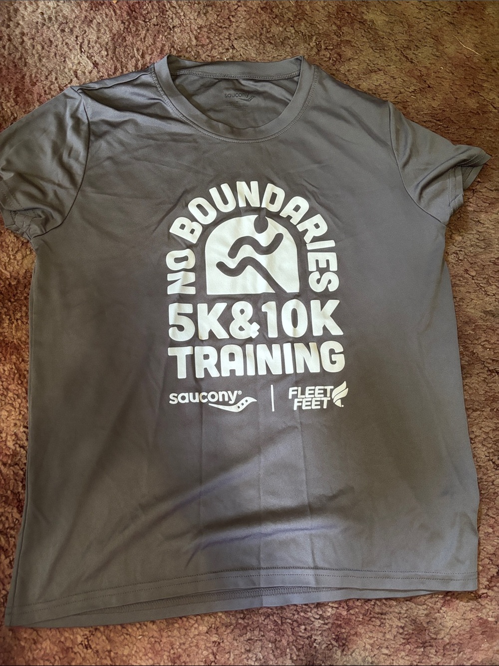 Saucony Gray Short-Sleeve 'No Boundaries 5K & 10K Training' Tee